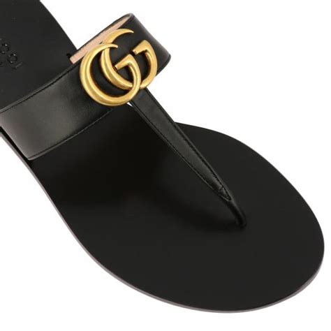 gucci sandali bassi|Scopri la nuova collezione di sandali da donna di Gucci su.